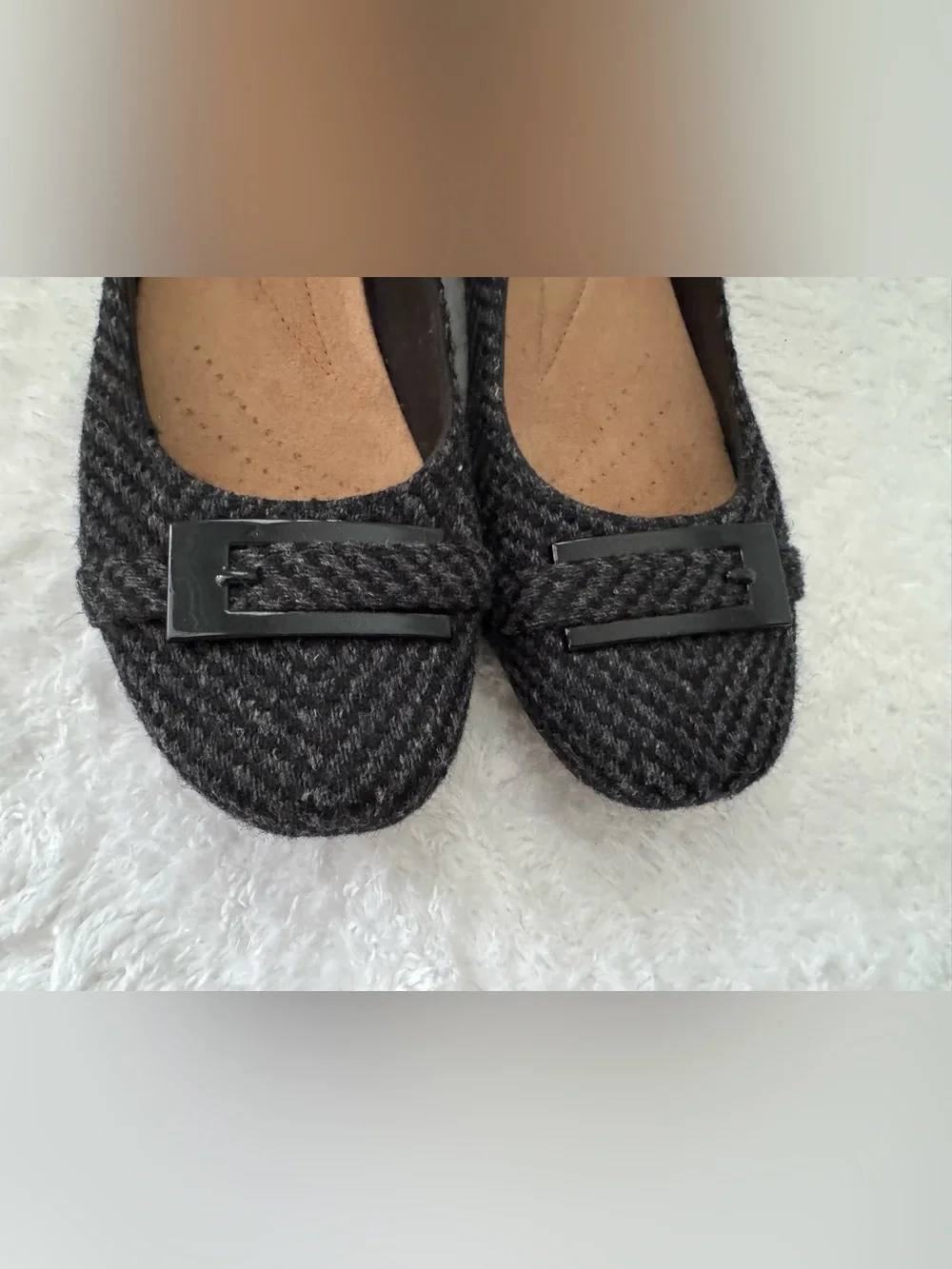 Clarks Cushion Soft black/gray herringbone tweed textile flats size 7.5M womens